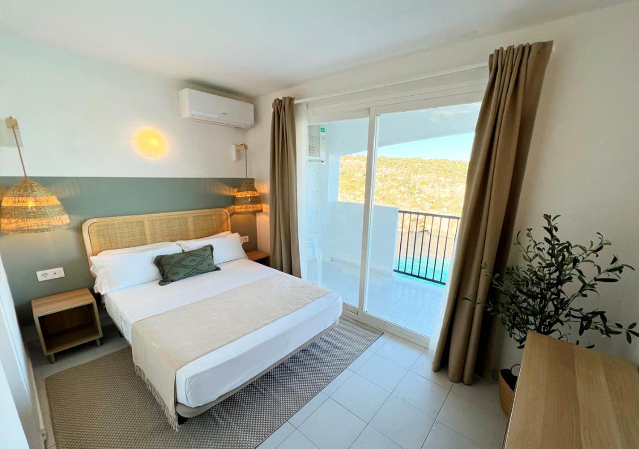Club Menorca - Solo Adultos Hotel Cala En Porter  Стая снимка